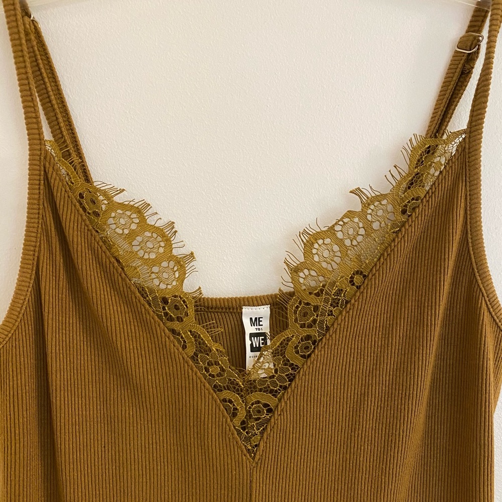 Lace Trim Ribbed Tank - Picture 7 of 9